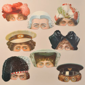 "Victoria and Albert Museum Masks" - Maskenset
